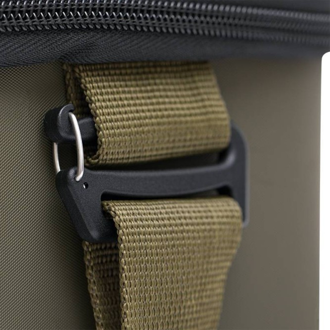 COMPAC CAMERA BAG? Korda