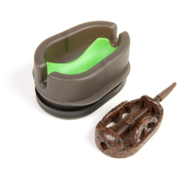 DURA-METHOD FEEDER AND MOLD Korum