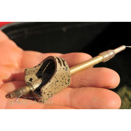 HYBRID PELLET FEEDER Guru