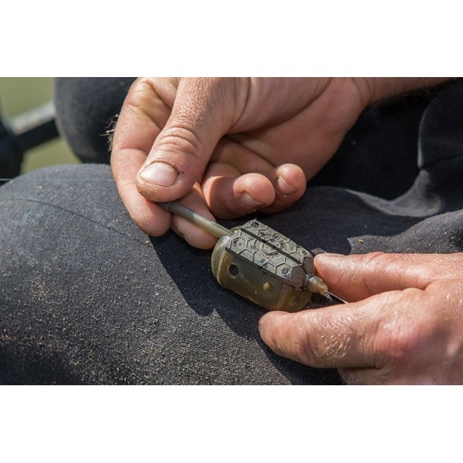 INLINE MAGGOT FEEDERS Matrix