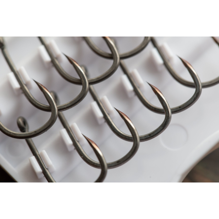 Ami Kamakura Wide Gape Barbless Korda