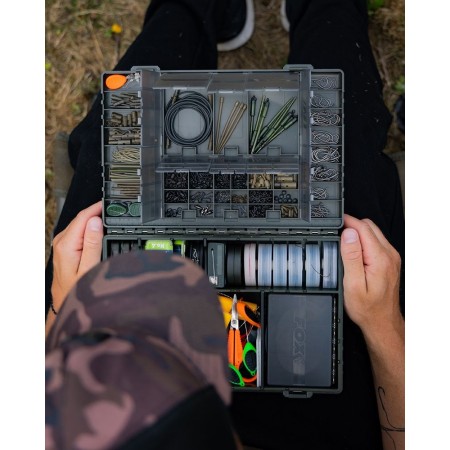 LOADED MEDIUM TACKLE BOX Fox
