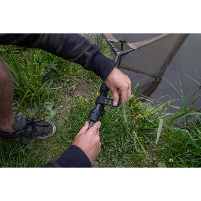 LOK DOWN LANDING NET HOLDER Avid Carp