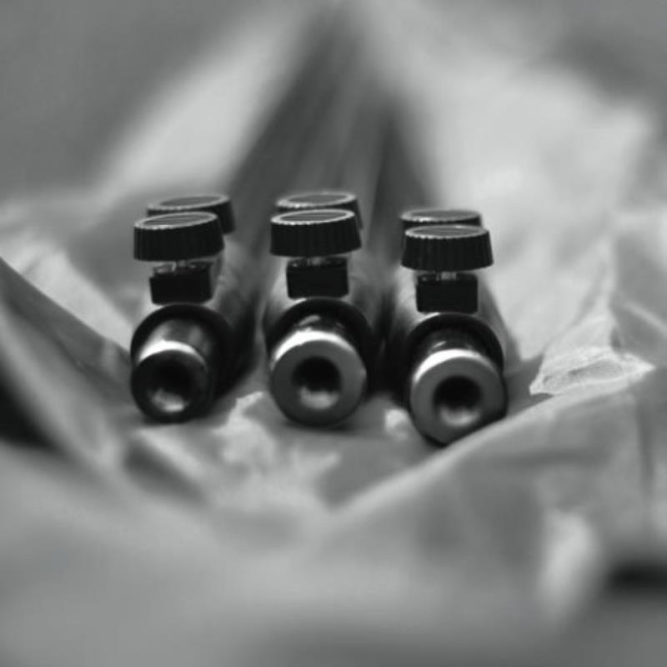 SPECIALIST STROM POLE Cygnet