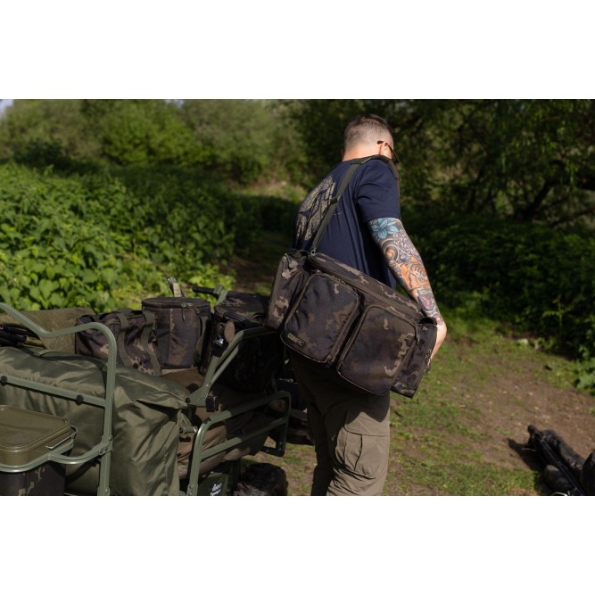 COMPAC CARRYALL DARK KAMO Korda