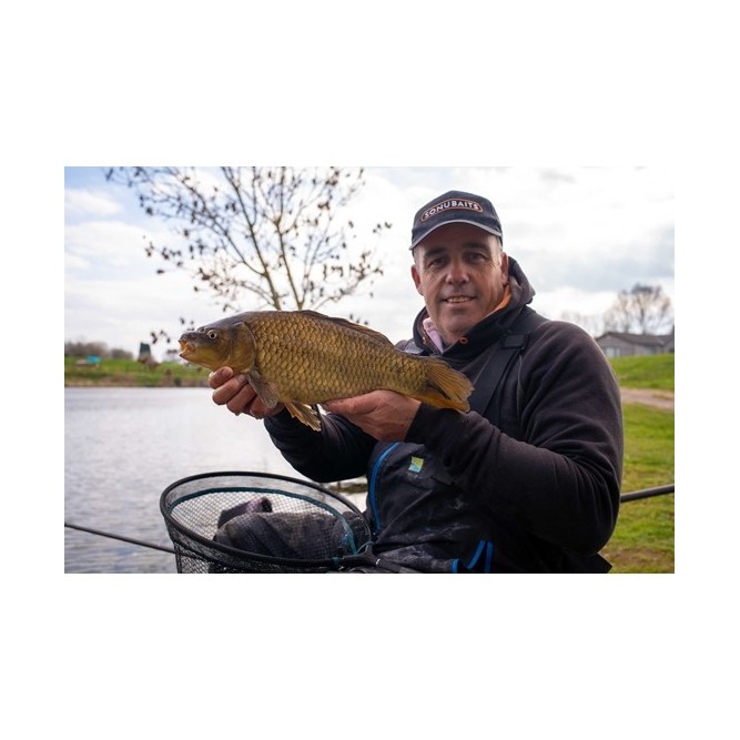 PRO GROUNDBAIT 900 g - THATCHERS GREEN Sonubaits