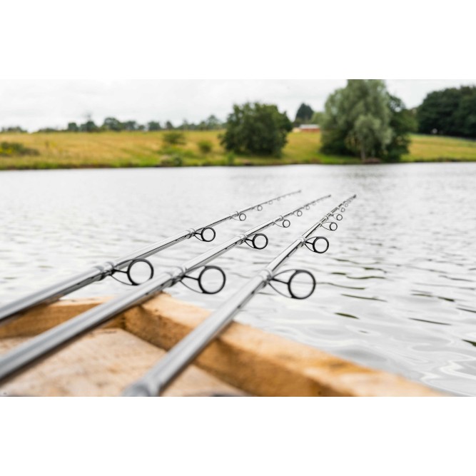 Preston Innovations Monster Xtreme Distance Feeder