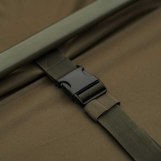 Avid Carp Revolve X Bed