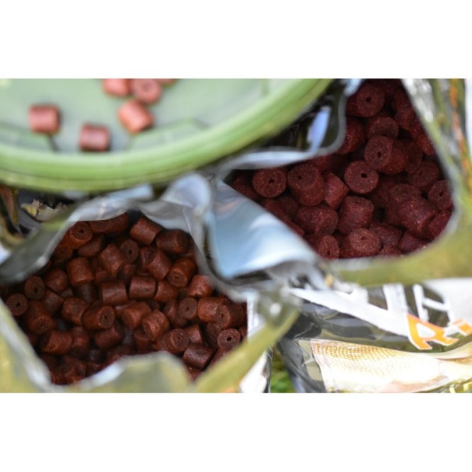 Dynamite Baits Big Fish River Barbel Pellets 1.8Kg