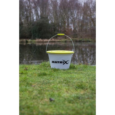 Matrix 17L Groundbait Bucket & Lid
