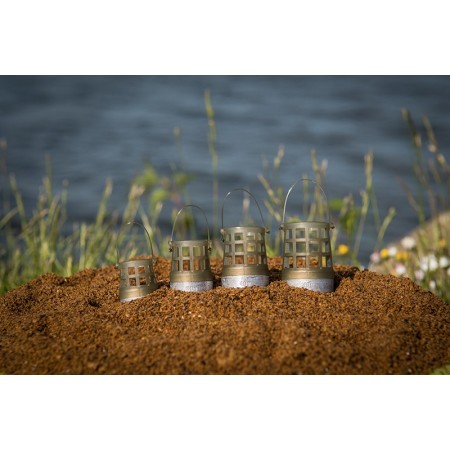 Matrix Plastic Bottom Weighted Feeders