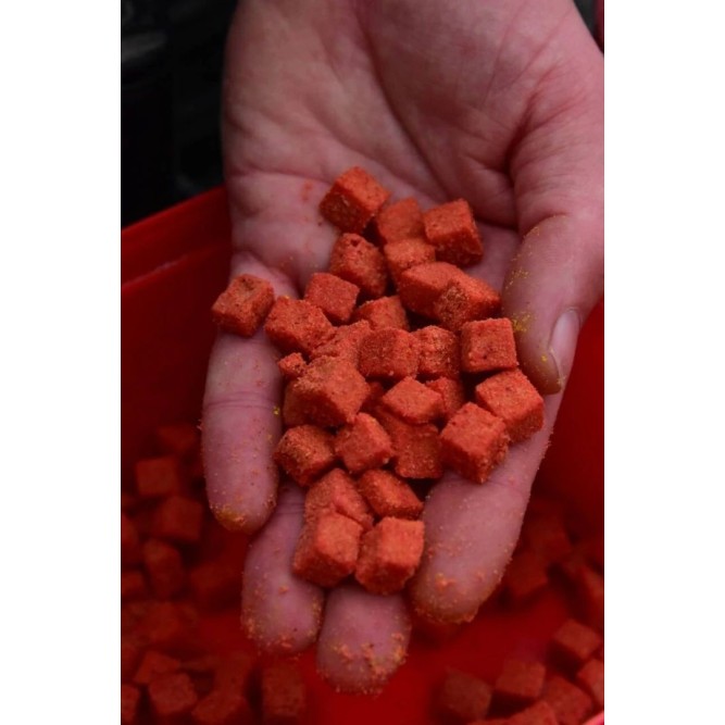 Dynamite Baits Shake 'N' Catch Colour & Flavour Enhancer Spice Orange