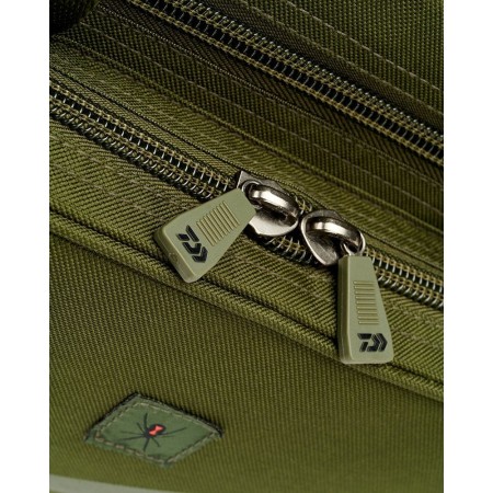 Daiwa Black Widow Cool Bait Bag