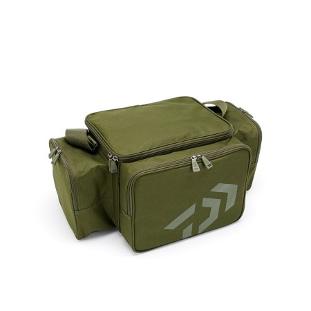 Daiwa Black Widow Compact Tackle Bag