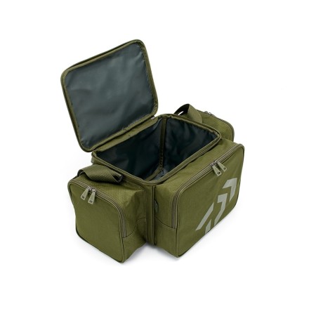 Daiwa Black Widow Compact Tackle Bag