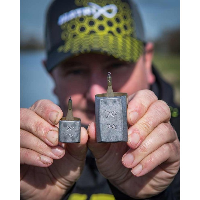 Matrix Plastic Cage Feeder