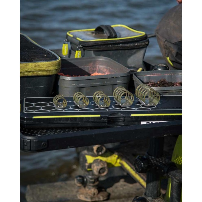 Matrix Plastic Cage Feeder