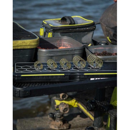 Matrix Plastic Cage Feeder