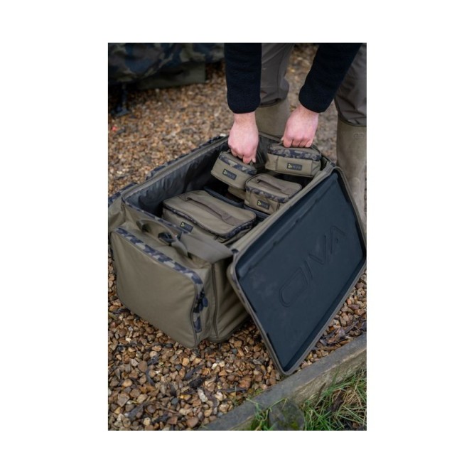 Avid Carp RVS Deluxe Hard Top Carryall
