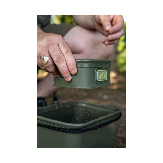 Korum Eva Solid Bait Station