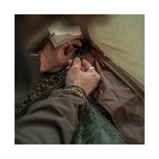 SCREEN HOUSE XT COMPACT (DISPLAY ITEM)