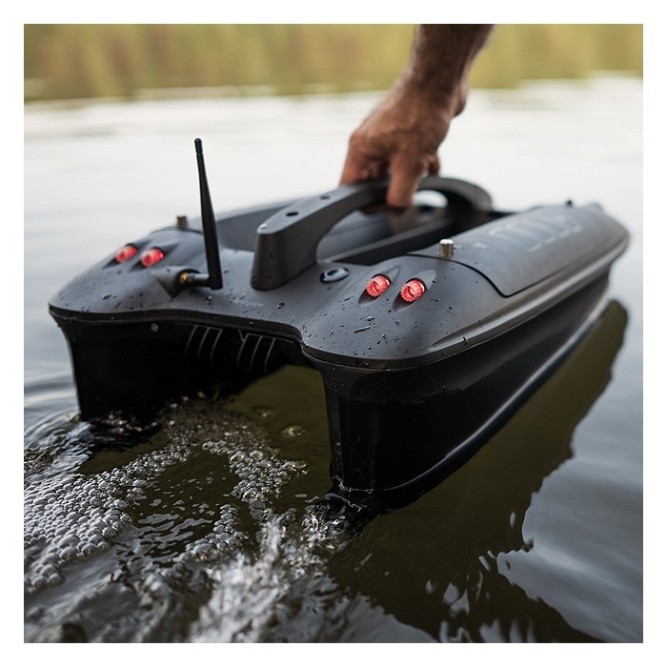 DEEPER QUEST BAIT BOAT Deeper