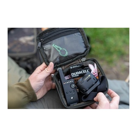 COMPAC 100 TACKLE POUCH DARK KAMO Korda