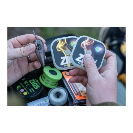 COMPAC 125 TACKLE POUCH DARK KAMO Korda