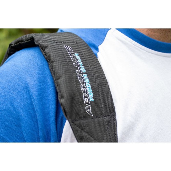 ABSOLUTE FEEDER CHAIR