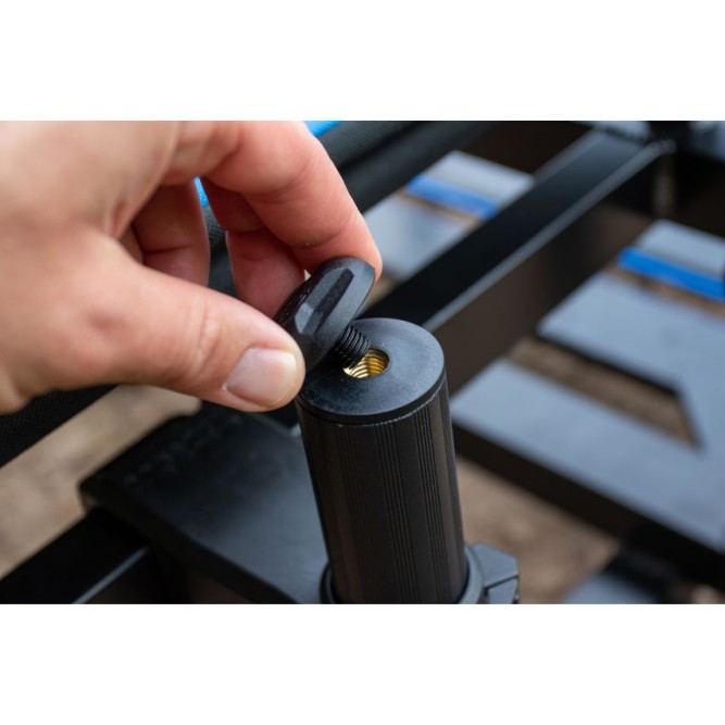 ABSOLUTE FEEDER CHAIR