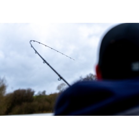 Guru Aventus R Distance Feeder 11 Ft 100g