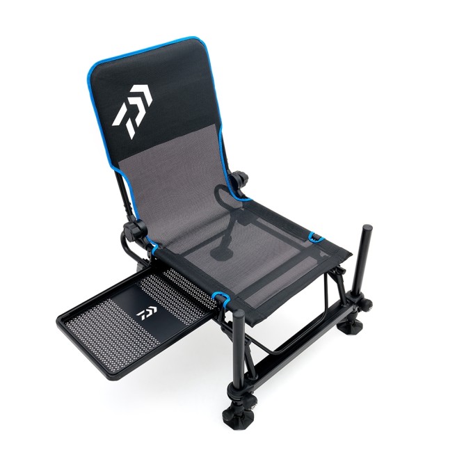 Daiwa Slide Tray Feeder Chair