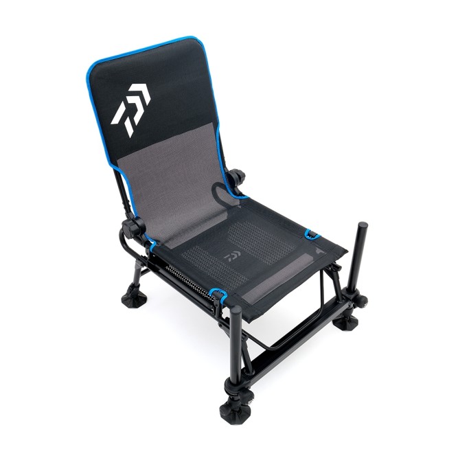 Daiwa Slide Tray Feeder Chair