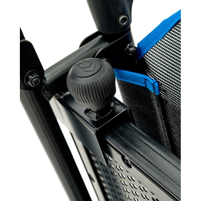Daiwa Slide Tray Feeder Chair