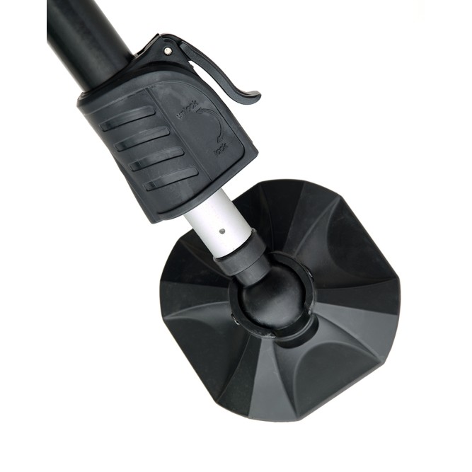 Daiwa Slide Tray Feeder Chair